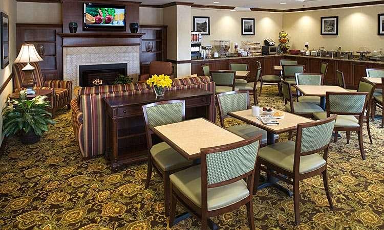 Country Inn & Suites By Radisson, Knoxville At Cedar Bluff, Tn ภายนอก รูปภาพ