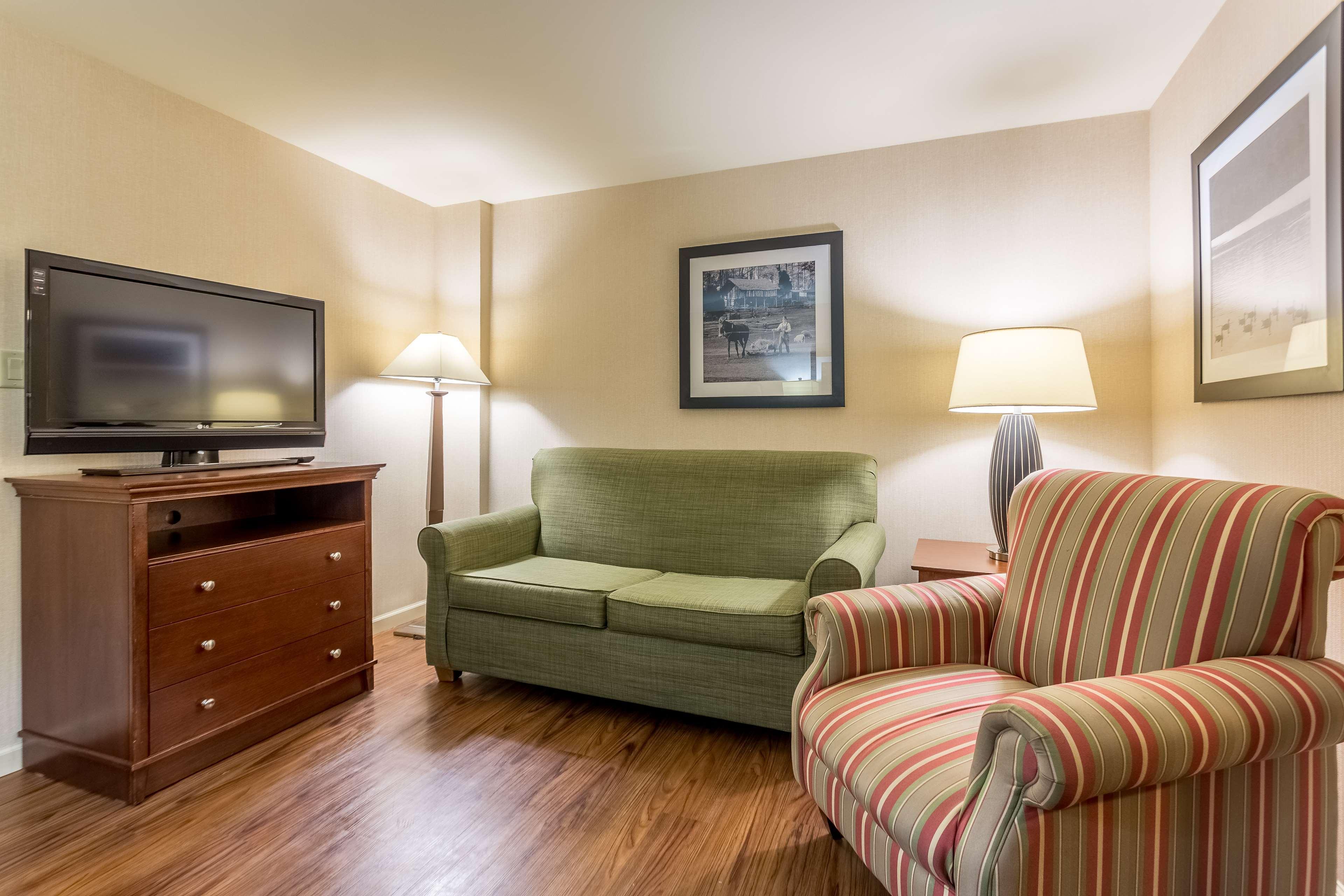 Country Inn & Suites By Radisson, Knoxville At Cedar Bluff, Tn ภายนอก รูปภาพ